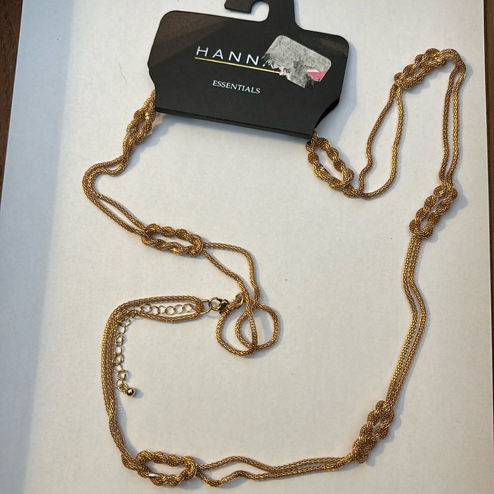 Nice NWT Hannah double chain necklace with twisted station design